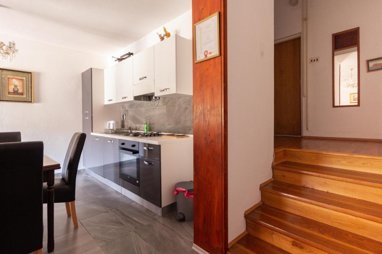 Apartments Ruza Dragove Dugi Otok ภายนอก รูปภาพ